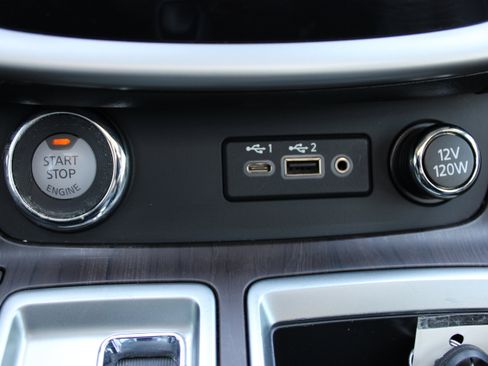 Used 2019 Nissan Murano Platinum w/ Cargo Package image 19