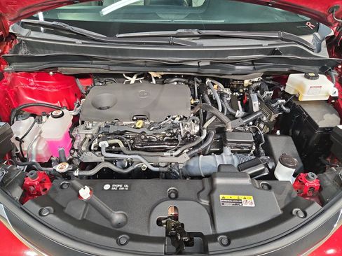 Used 2023 Toyota Sienna XLE FWD image 19