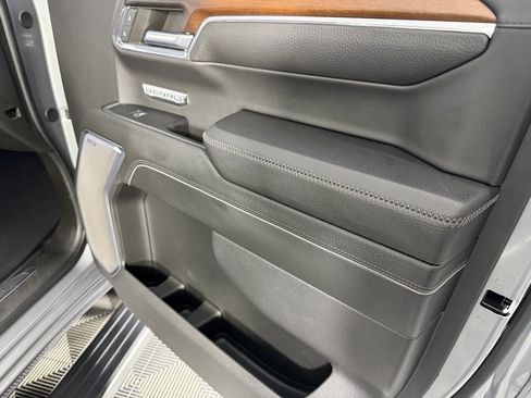 Used 2024 GMC Sierra 1500 Denali w/ Denali Reserve Package image 34
