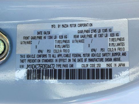 Used 2024 MAZDA MX-5 Miata Club image 41