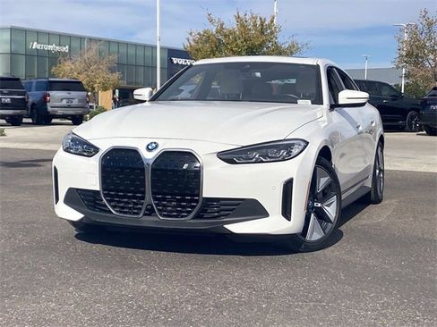 Used 2024 BMW i4 eDrive35 w/ Premium Package image 3