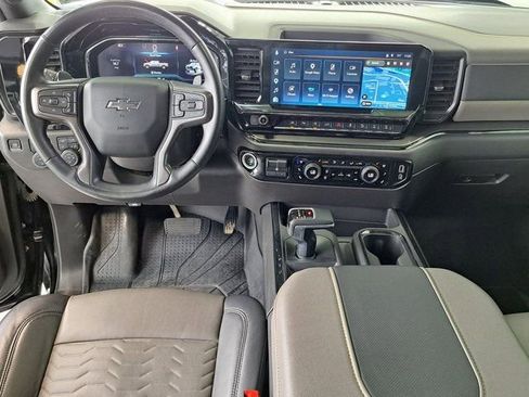 Used 2025 Chevrolet Silverado 1500 ZR2 w/ Technology Package AWD/4WD image 31