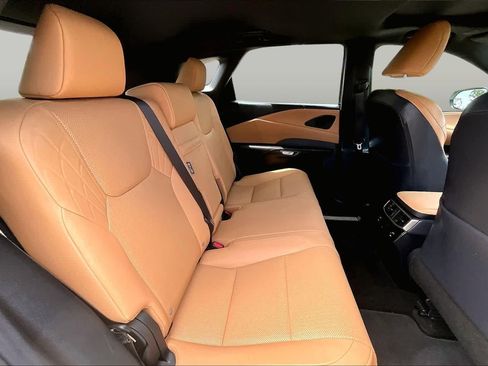 Used 2024 Lexus RX 350 Premium w/ Accessory Package (Z1) FWD image 20