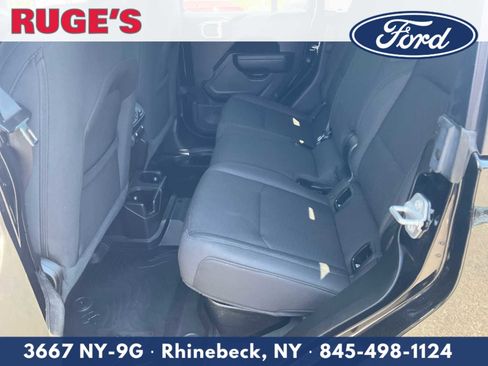 Used 2022 Jeep Gladiator Sport AWD/4WD image 15