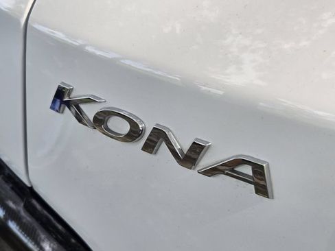 Used 2022 Hyundai Kona SEL w/ Convenience Package AWD/4WD image 11