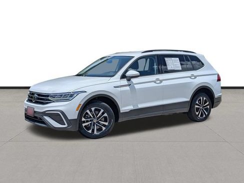 Used 2023 Volkswagen Tiguan S FWD image 1