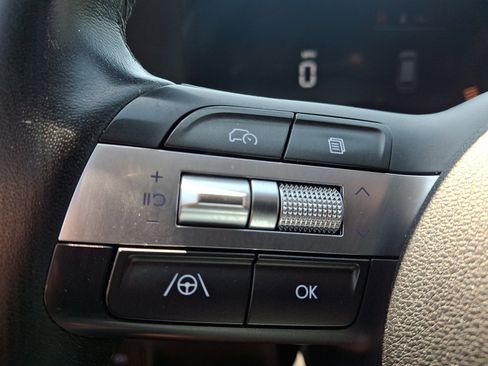 Certified 2024 Hyundai Kona SEL AWD/4WD image 21