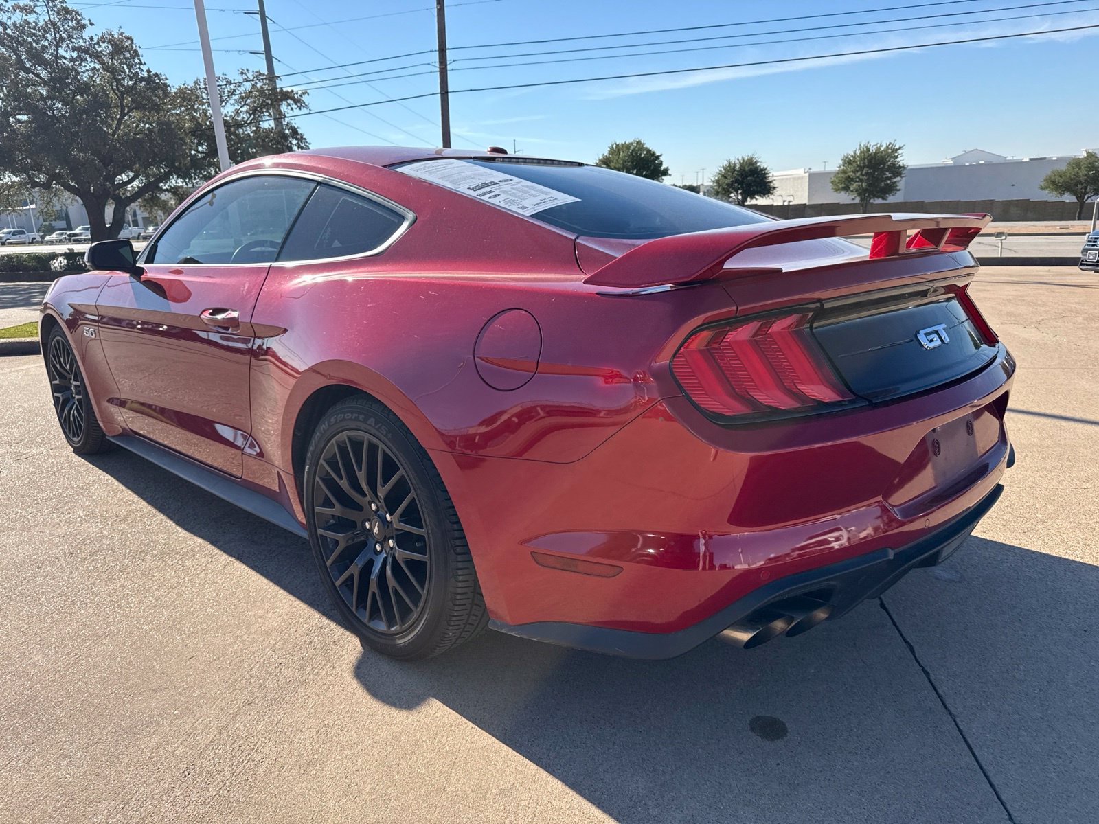 Used 2020 Ford Mustang GT Premium w/ GT Performance Package RWD image 5