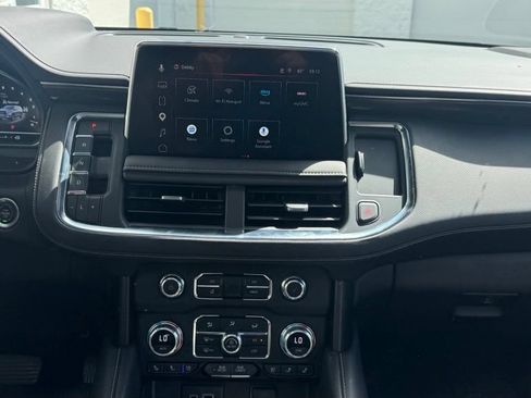 Used 2023 GMC Yukon AT4 w/ AT4 Premium Package AWD/4WD image 18