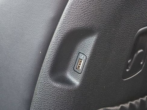 Used 2022 Kia Telluride S AWD/4WD image 12