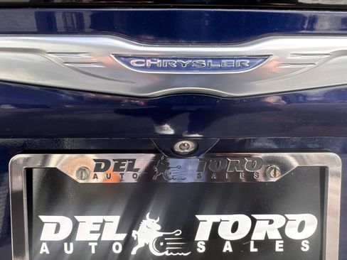 Used 2017 Chrysler Pacifica Limited image 61