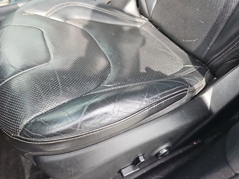 Used 2016 Jeep Cherokee High Altitude w/ Luxury Group image 12