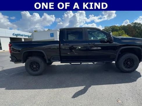 Certified 2024 Chevrolet Silverado 2500 ZR2 w/ LPO, Dark Essentials Package image 10