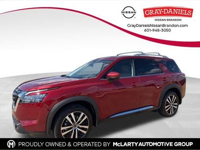 New 2025 Nissan Pathfinder Platinum