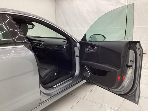 Used 2013 Audi S7 Prestige image 17