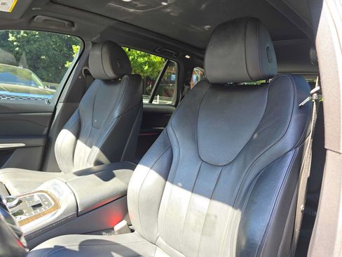 Used 2019 BMW X5 xDrive40i w/ Off-Road Package AWD/4WD image 22