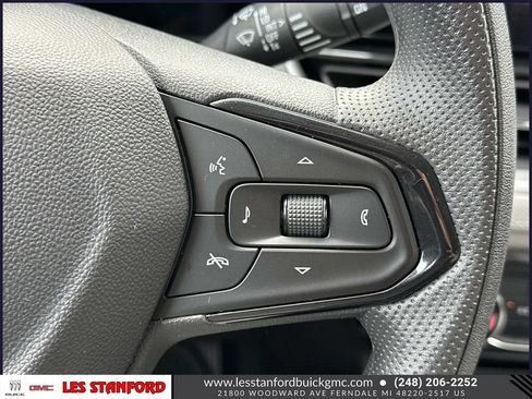 Used 2025 Chevrolet TrailBlazer LT FWD image 24