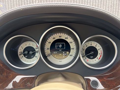Used 2012 Mercedes-Benz CLS 550 4MATIC image 27