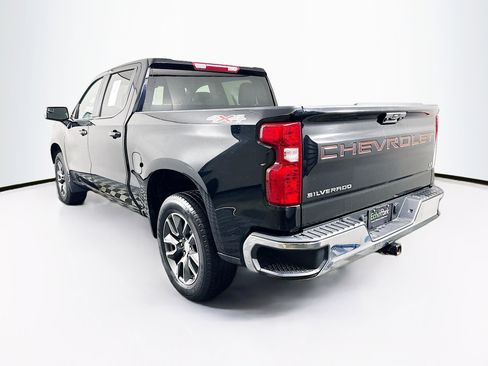 Used 2023 Chevrolet Silverado 1500 LT AWD/4WD image 5