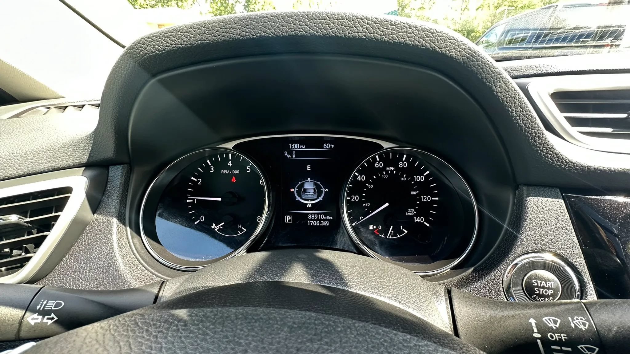 Used 2016 Nissan Rogue SL w/ SL Premium Package AWD/4WD image 16