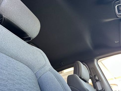 New 2026 RAM 1500 4x4 Crew Cab image 15