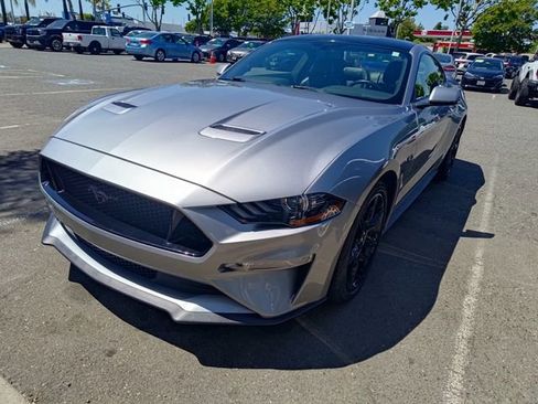 Certified 2020 Ford Mustang GT Premium w/ Black Accent Package RWD image 4