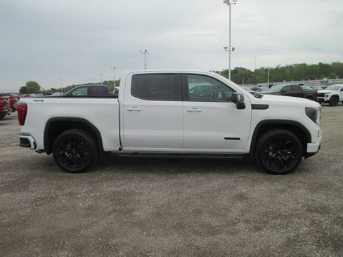 New 2026 GMC Sierra 1500 Elevation w/ Elevation Premium Package AWD/4WD image 3