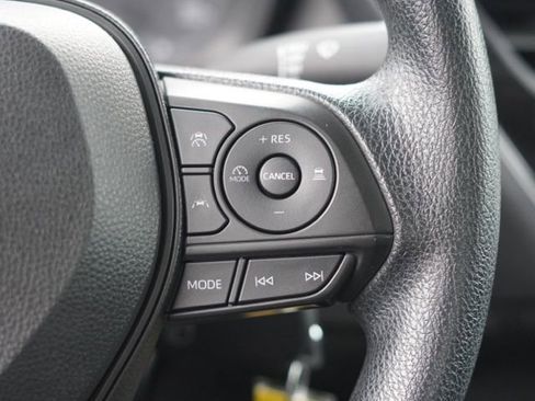 Used 2023 Toyota Corolla LE image 23