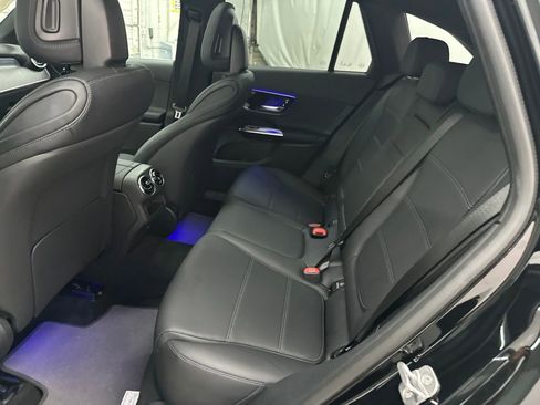 New 2026 Mercedes-Benz GLC 300 image 24