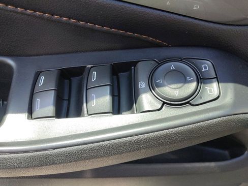 Used 2018 Chevrolet Traverse LS AWD/4WD image 27