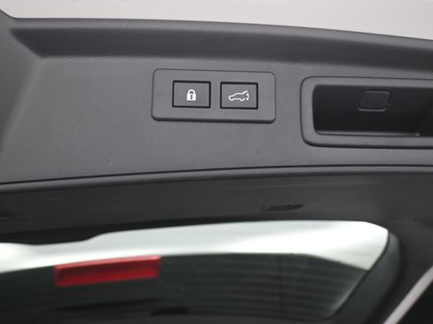 Certified 2025 Subaru Forester Wilderness image 34