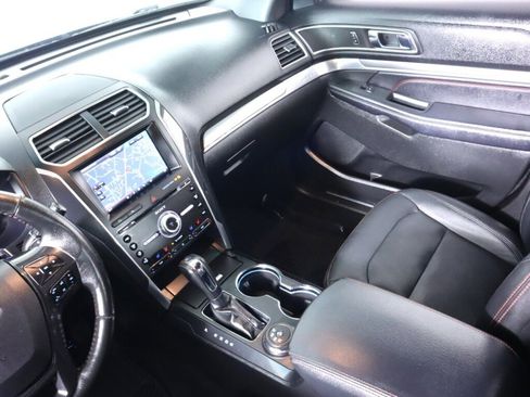 Used 2016 Ford Explorer Sport w/ Equipment Group 401A image 33