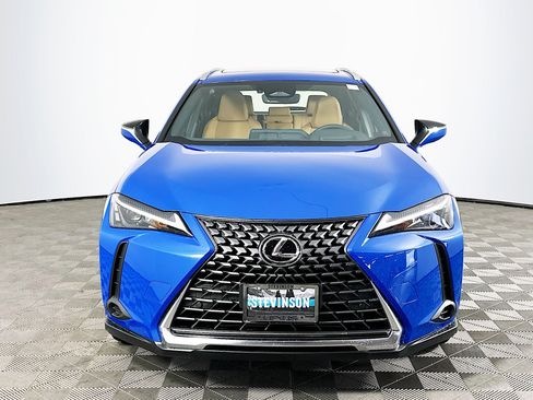 New 2025 Lexus UX 300h AWD image 2