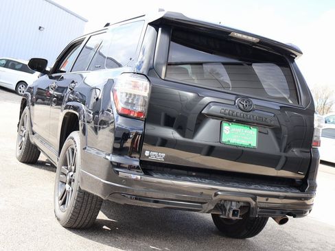 Used 2019 Toyota 4Runner Limited image 3
