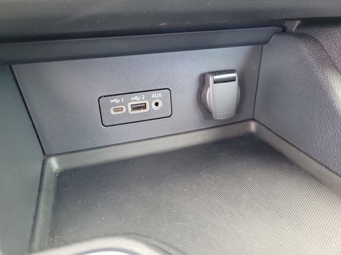 Certified 2023 Nissan Sentra SV image 31