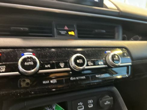 Certified 2023 Honda Pilot EX-L image 35