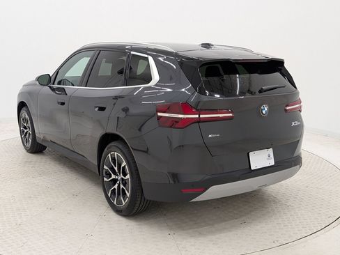 Used 2026 BMW X3 xDrive30 w/ Premium Package AWD/4WD image 3