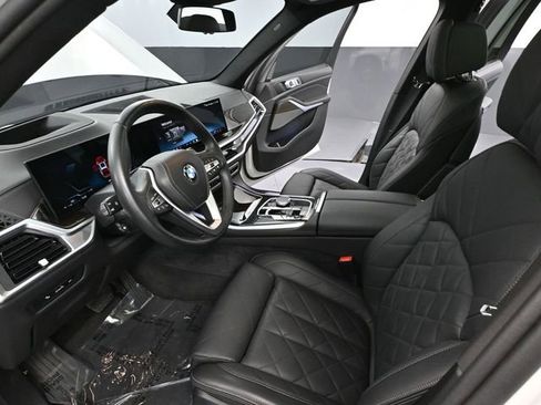 Used 2024 BMW X5 xDrive40i image 22