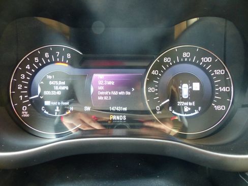 Used 2015 Lincoln MKC Base AWD 4dr SUV w/ Equipment Group 102A Reserve image 32