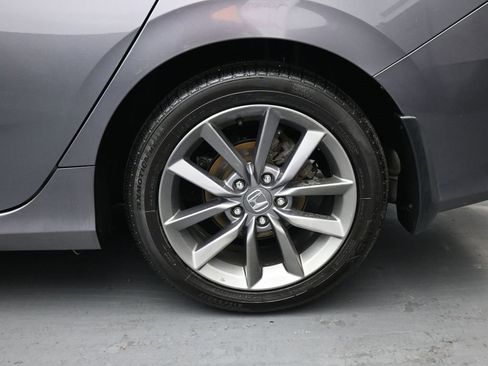 Used 2020 Honda Civic EX image 11