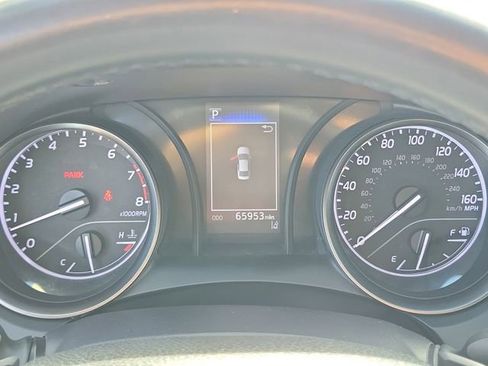 Used 2021 Toyota Camry SE image 24