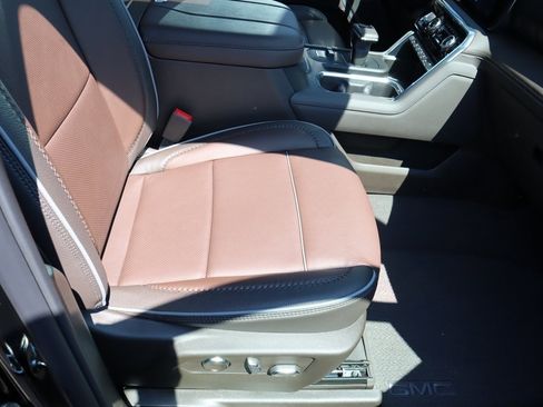 New 2026 GMC Sierra 1500 Denali image 13