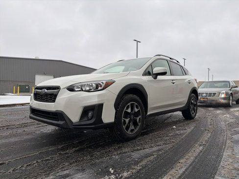 Used 2019 Subaru Crosstrek 2.0i Premium image 3