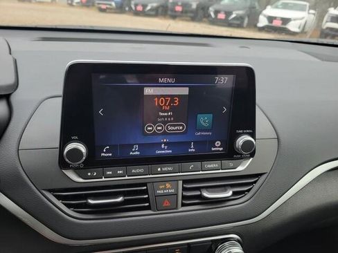 New 2025 Nissan Altima 2.5 S image 7