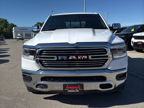 Used 2023 RAM 1500 Laramie AWD/4WD image 3