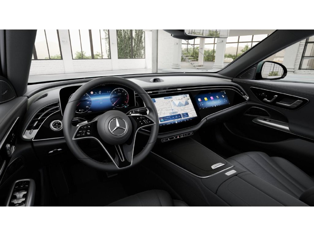 Used 2026 Mercedes-Benz E 350 4MATIC Sedan image 3