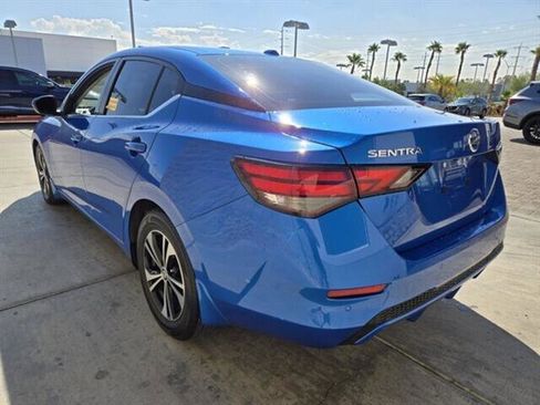 Used 2021 Nissan Sentra SV image 3
