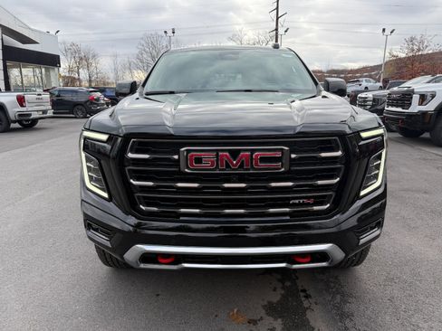 New 2026 GMC Yukon AT4 Ultimate w/ LPO, Illumination Package image 8