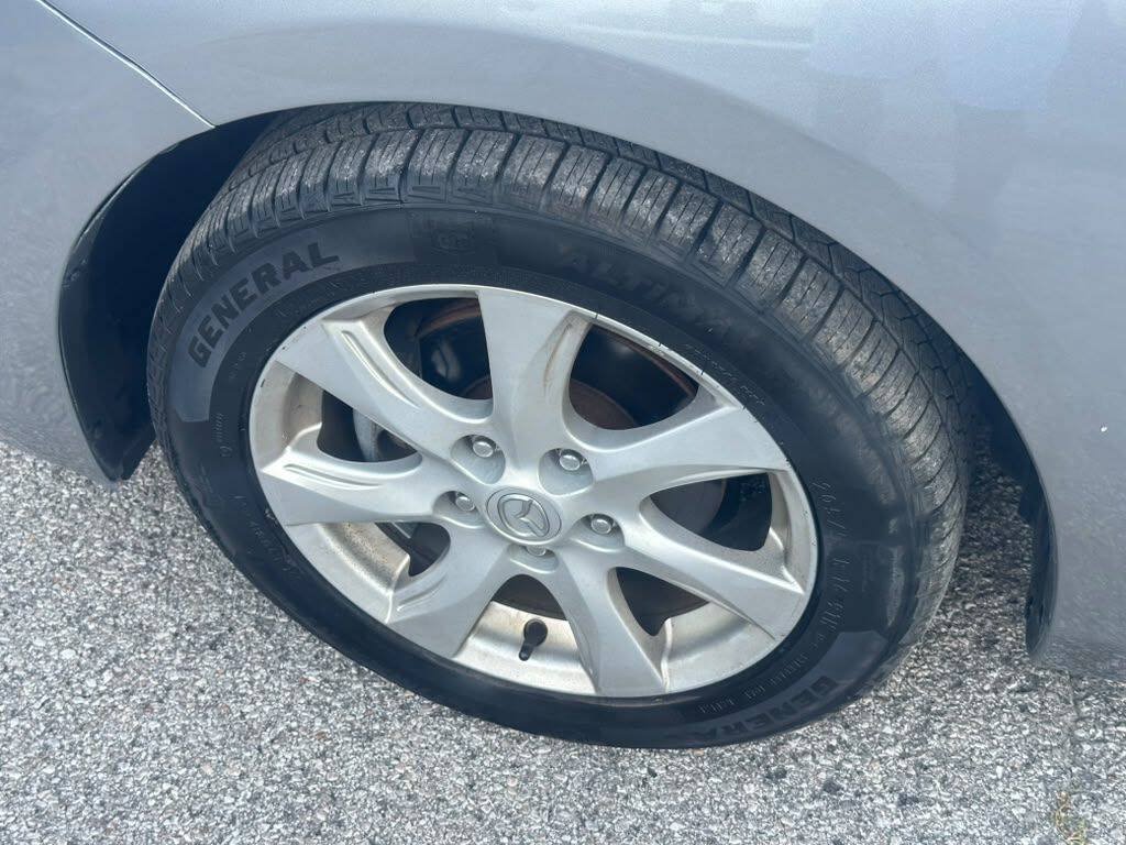 Used 2010 MAZDA MAZDA3 i Touring FWD image 23