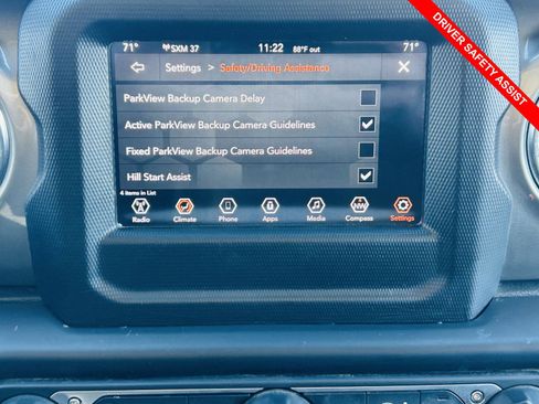 Used 2019 Jeep Wrangler Unlimited Sahara image 4